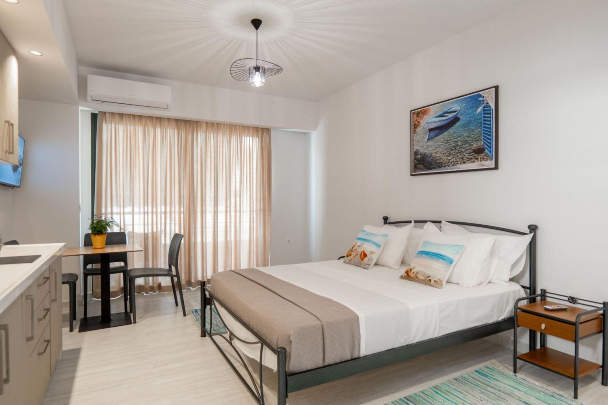 Aleksandra Apartments Sarandë Buitenkant foto
