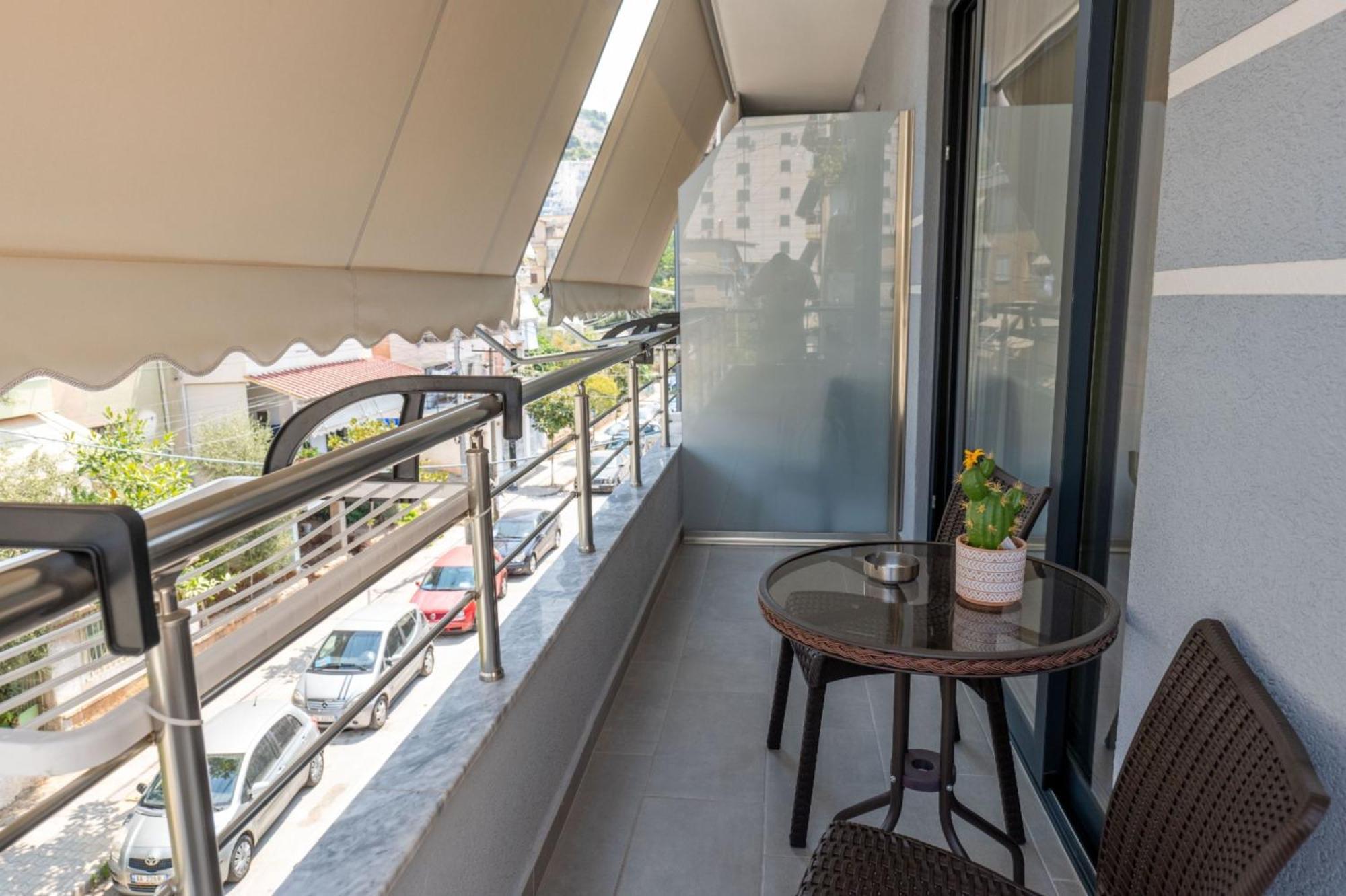 Aleksandra Apartments Sarandë Buitenkant foto