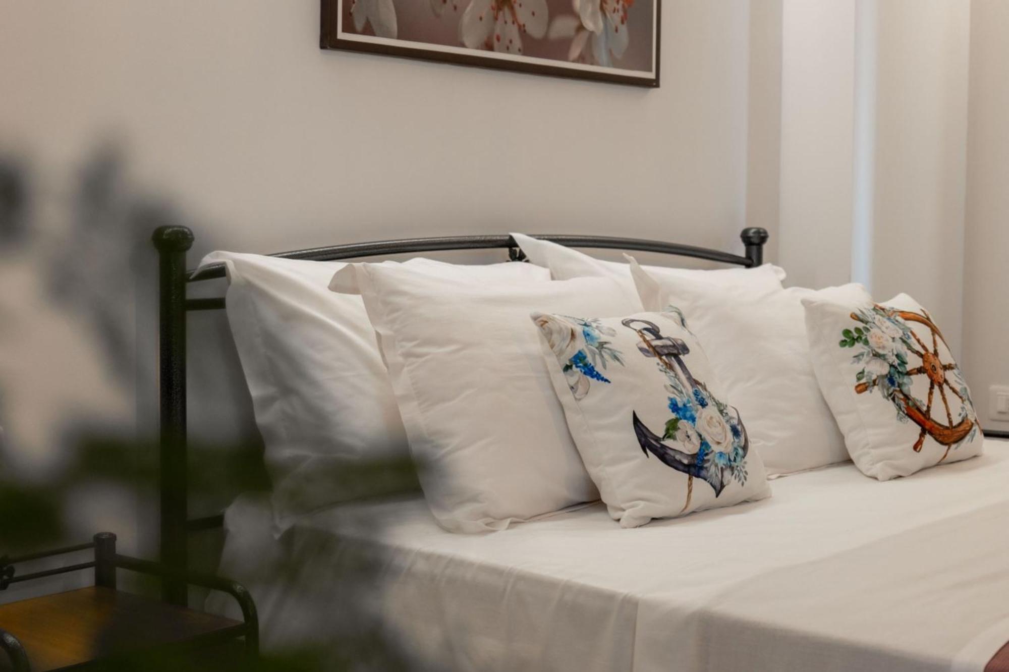 Aleksandra Apartments Sarandë Buitenkant foto