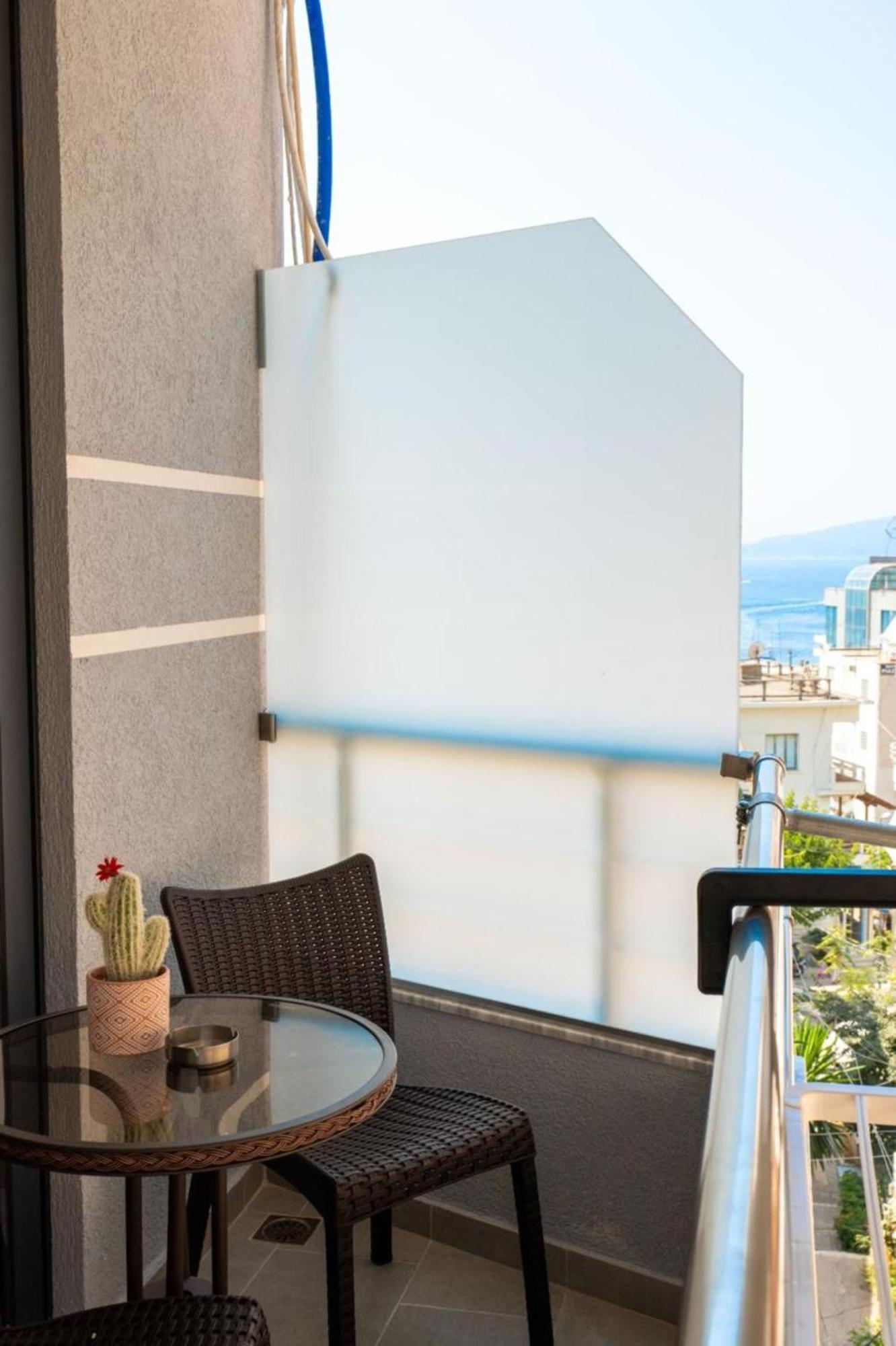 Aleksandra Apartments Sarandë Buitenkant foto